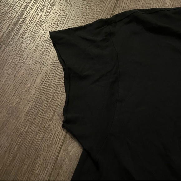 Offline by aerie Black Cropped Front Tie T-Shirt Size Medium - Picture 4 of 7